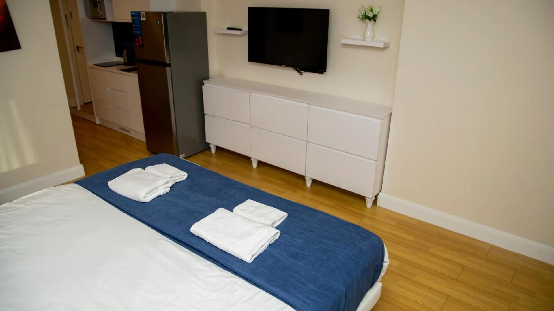 Beautiful Apartments Near The Sea - Orbi City N2 Batumi Hotel